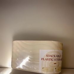 Cream Stackable Plastic Tiered Layered Storage Oval with Lid New Unopened