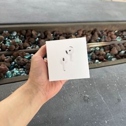 AirPod 4