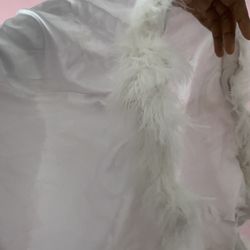 Women’s Feather Robe Silk Satin Bridal Dressing Gowns Short Nightgown Bathrobe Sleepwear Maternity Robe.