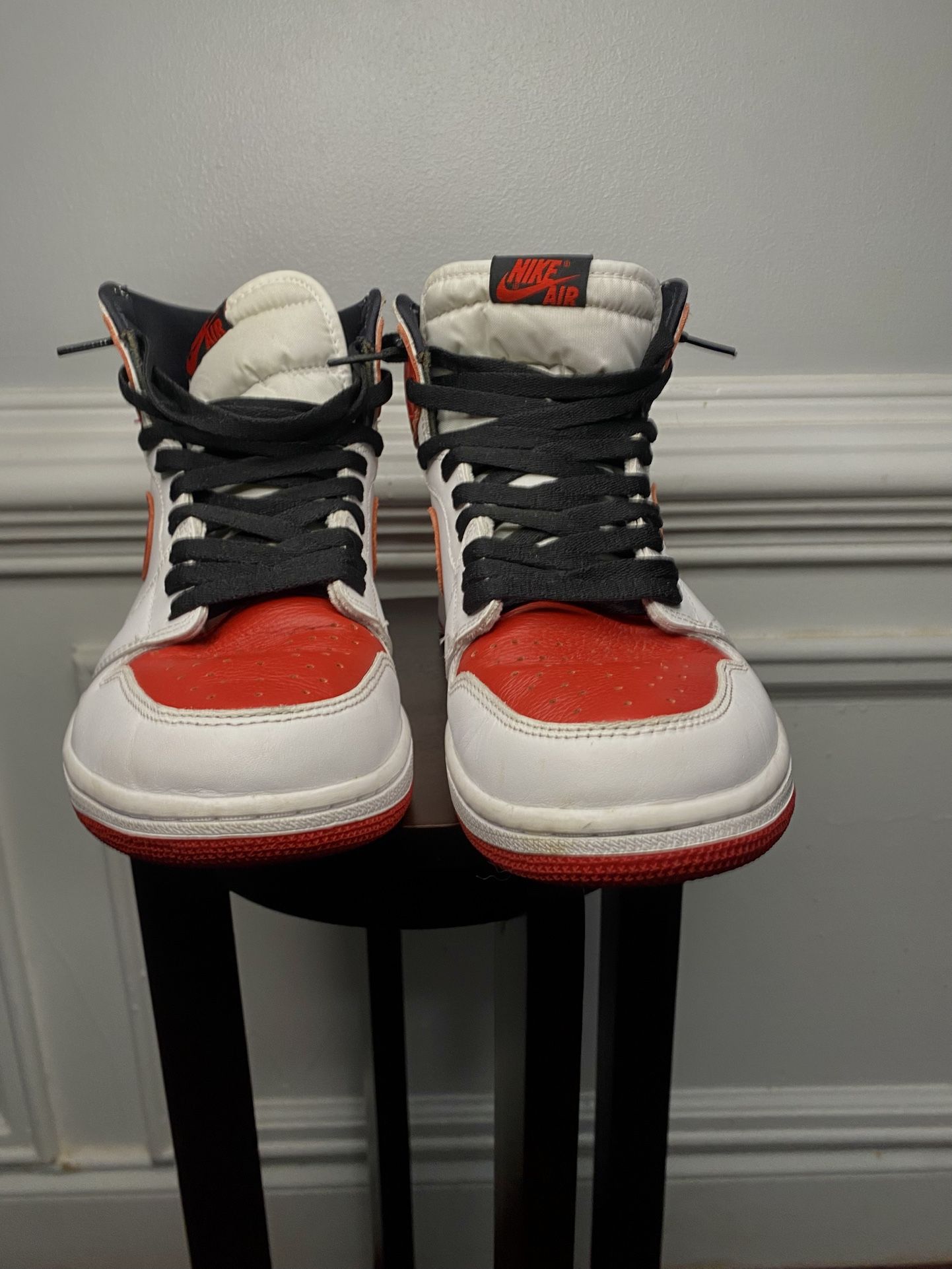 Pick up for Today OG Jordan 1 Retro High 