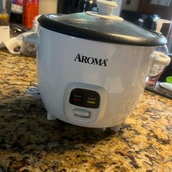 Aroma 3 Cup Rice Cooker