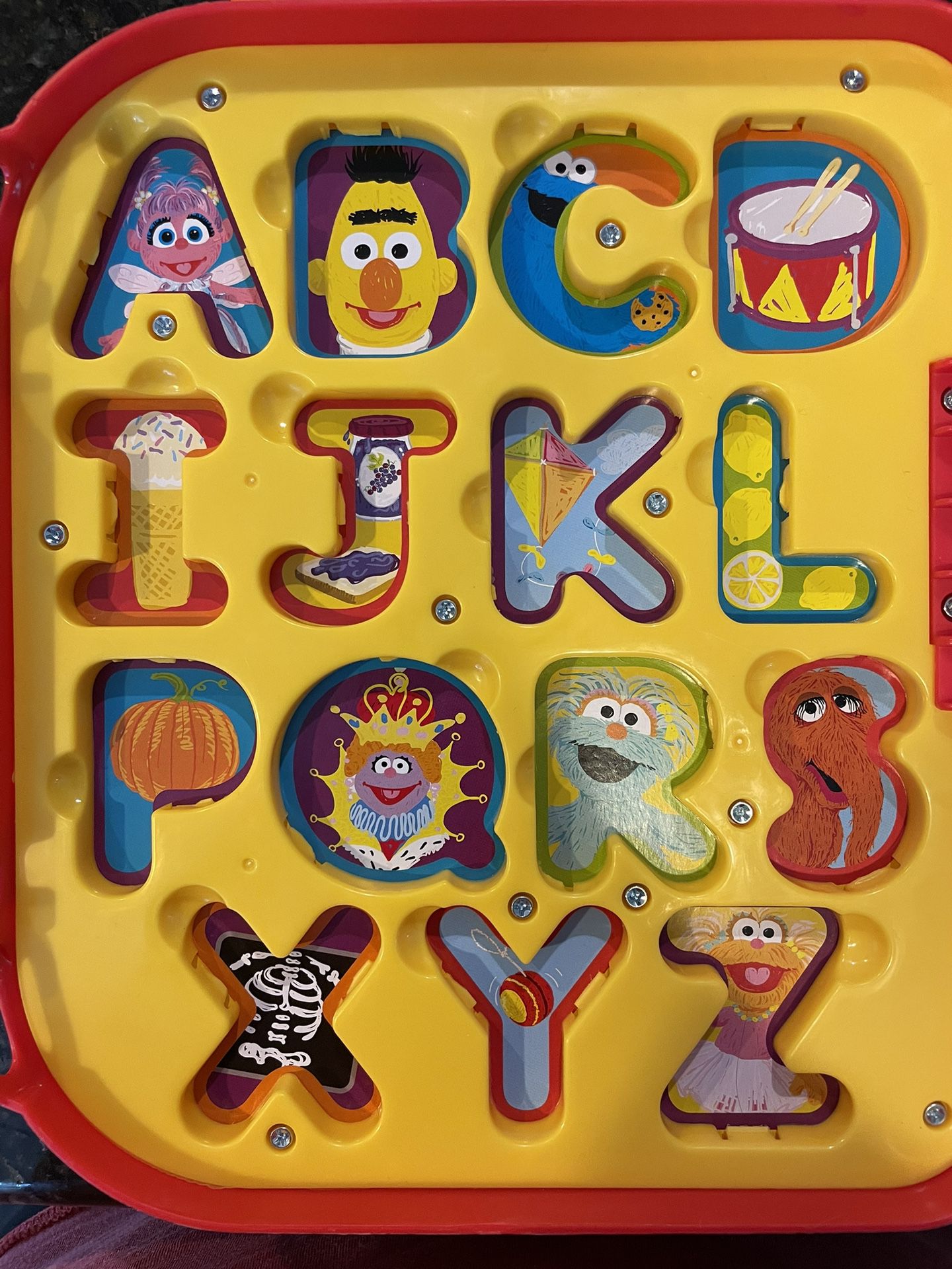 Hasbro Playskool Sesame Street Elmo's On the Go Letters, 1 ct - Kroger