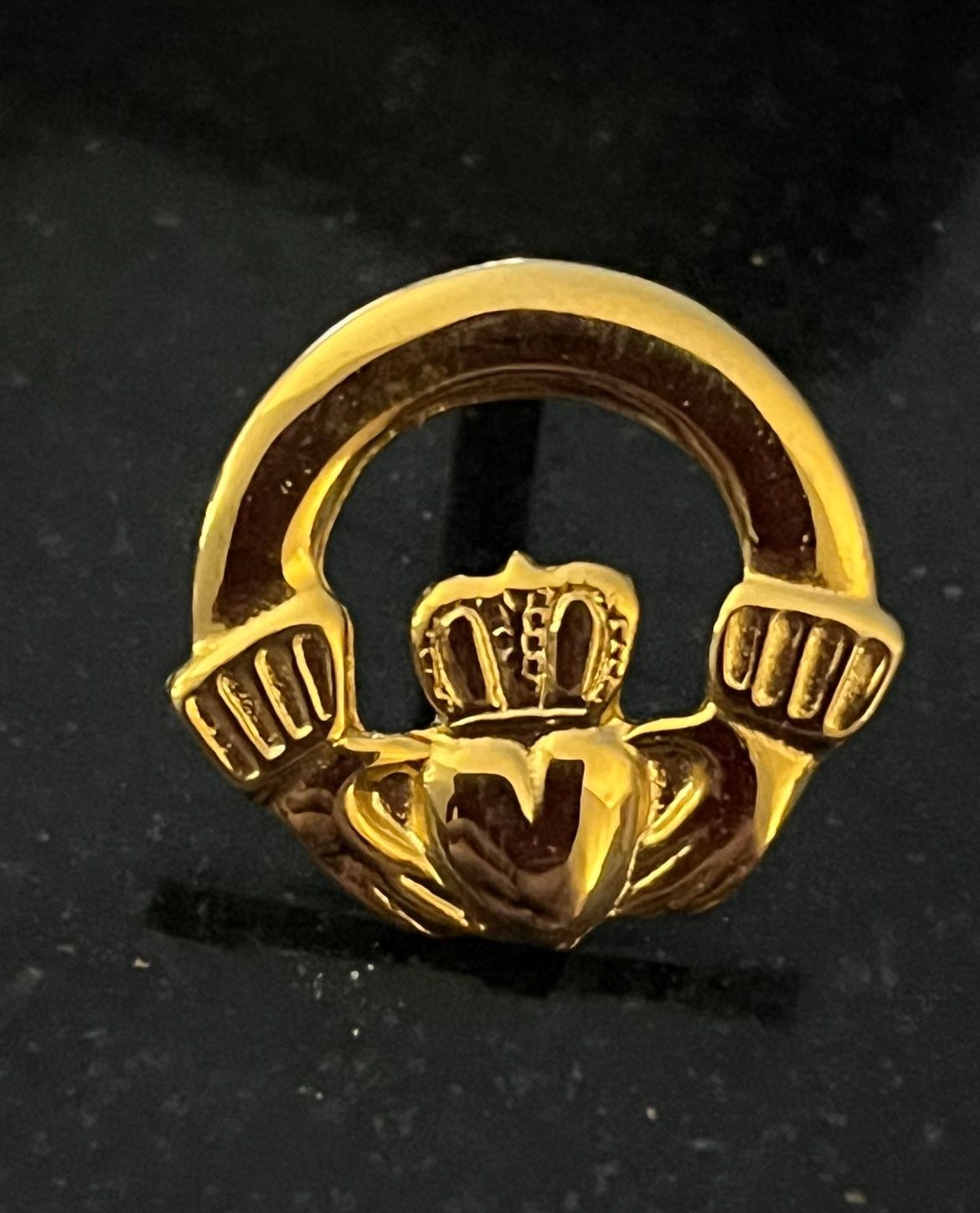 14Kp GOLD IRISH CLADDAGH BROOCH