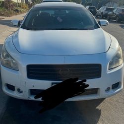 2010 Nissan Maxima