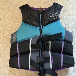 Women's Life Vest