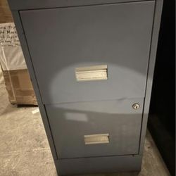 File Cabinet - light blue, no lock