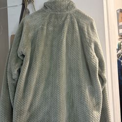 Columbia Women’s sweater