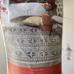 5ft X 7ft Opalhouse Tassel Trim Outdoor Rug Charcoal White Geometric Pattern!!