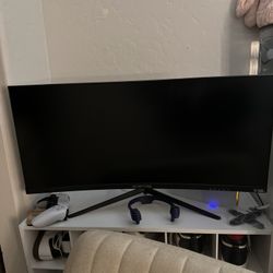 Spectre 30” Curved Gaming Monitor