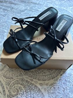 Steve Madden Bow Kitty Heels