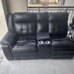2 Piece Couch Set (Recliner & L.E.D Lights )