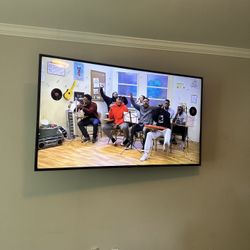 75 Inch Smart Tv Wall Mounted No Remote No Legs