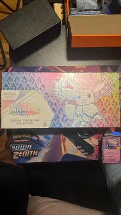 Pokémon Scarlet & Violet Prismatic Evolutions Super-Premium Collection