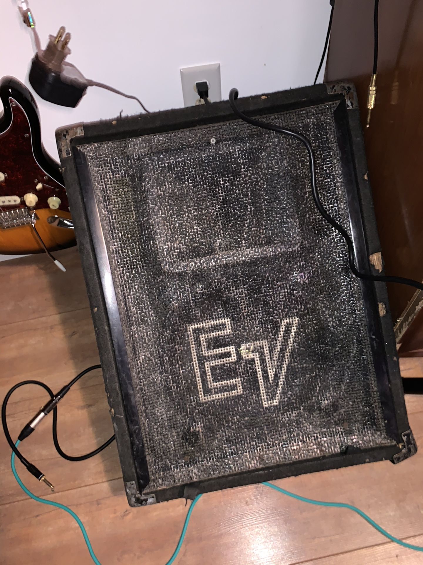 EV wedge monitor