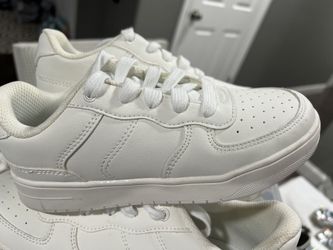 Girls, White Tennis Shoes