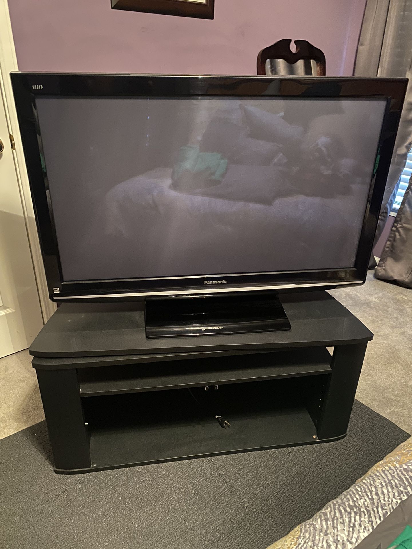 Panasonic Viera TCP42X1 42" 720p Plasma TV