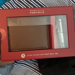 Perry Ellis Wallet