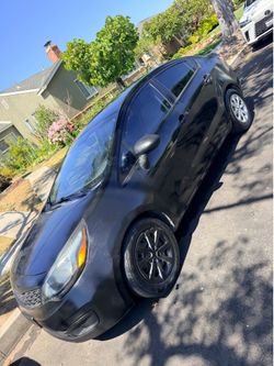 2013 Kia Rio - great on gas