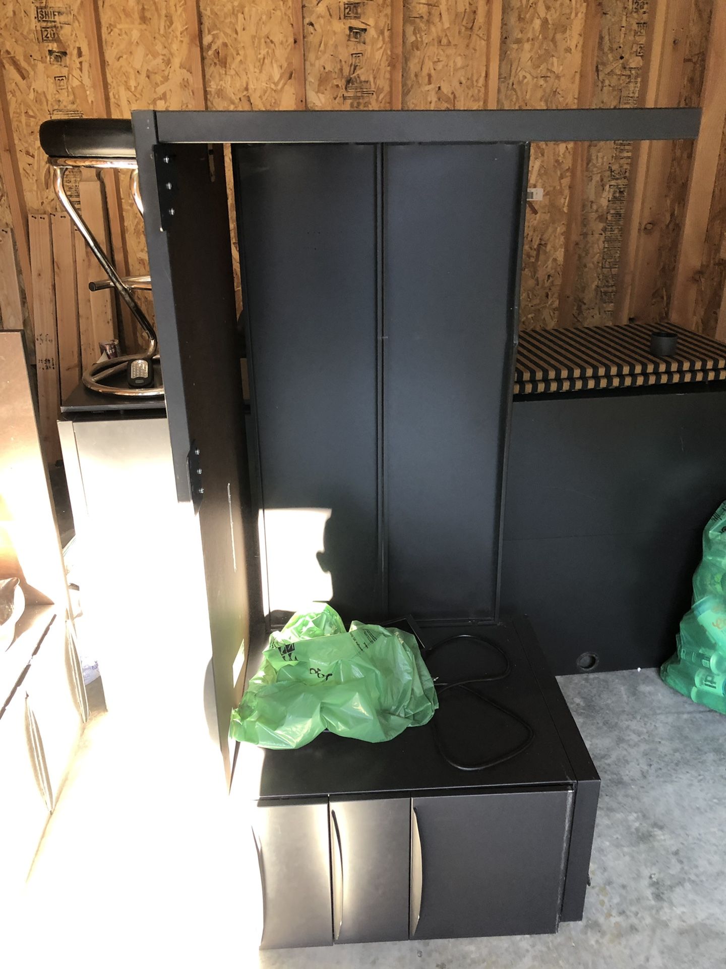 Free large desk