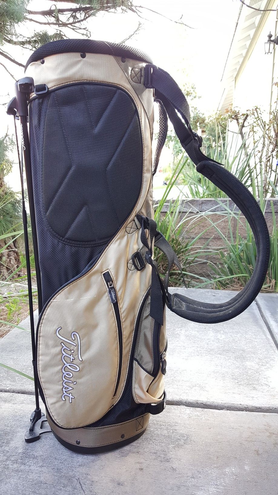 Titleist golf bag