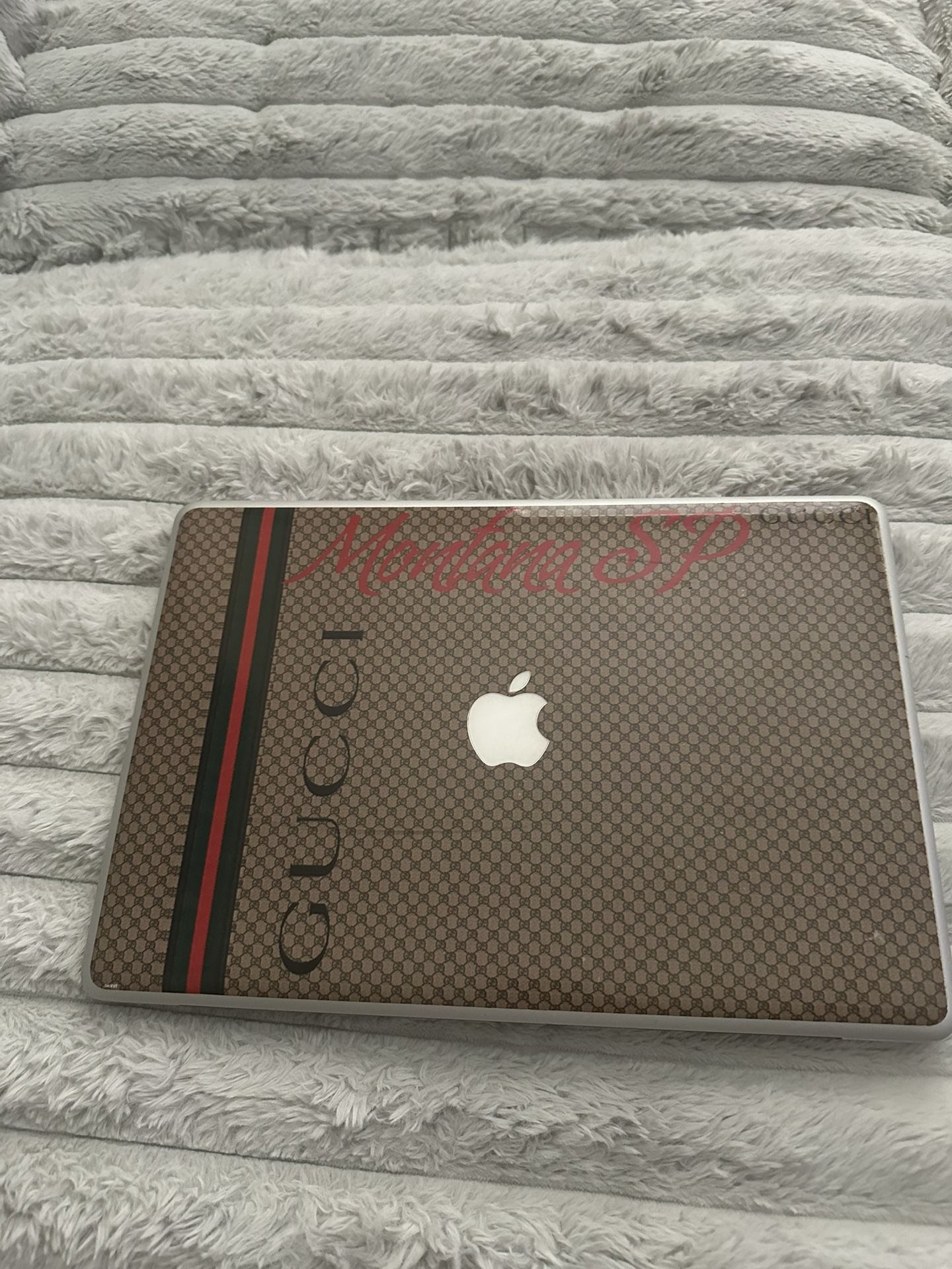 Apple MacBook Pro