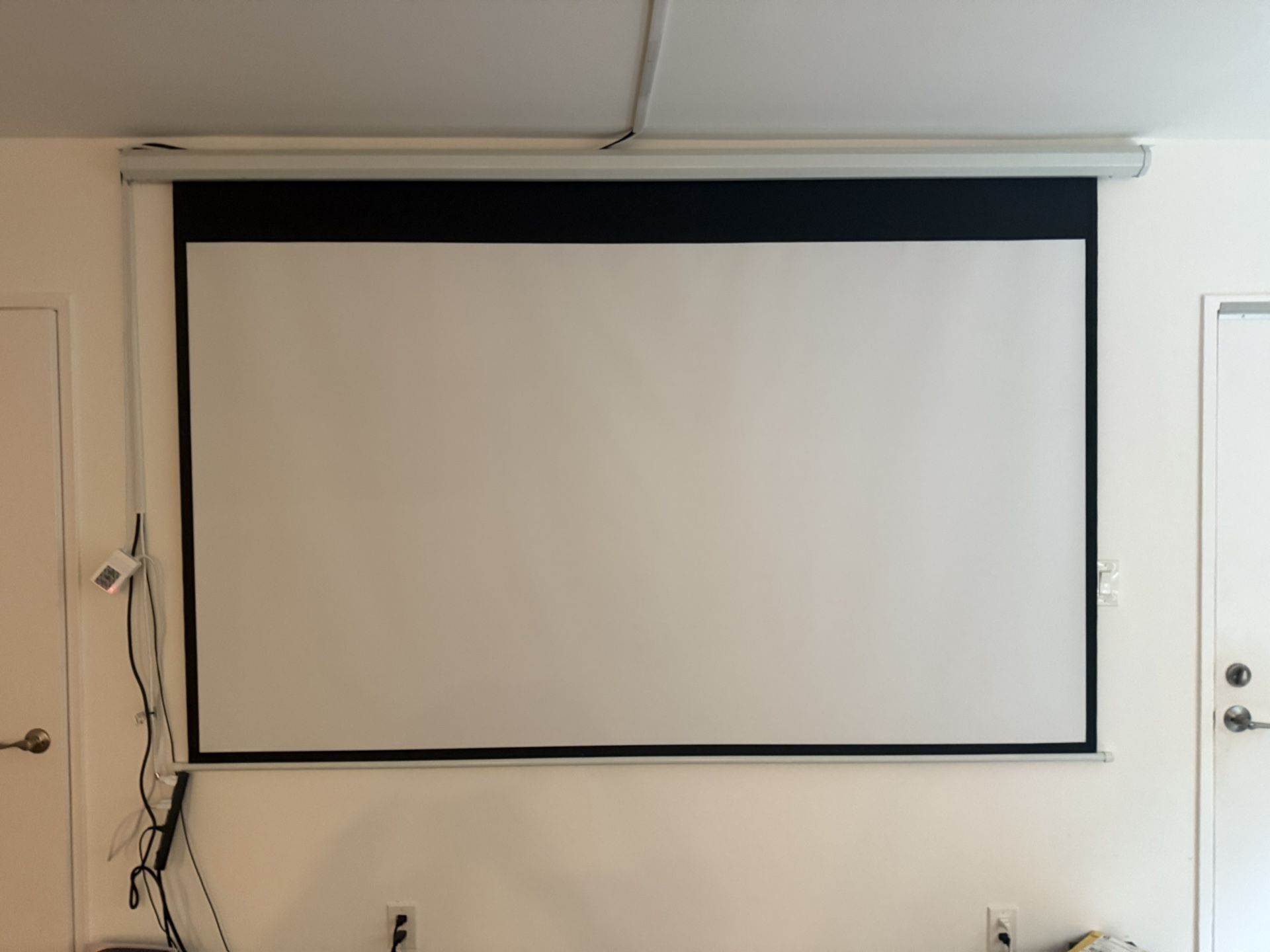 100-Inch Motorized Projector Screen – Great Condition