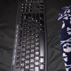 Logitech BT Keyboard no usb