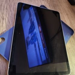 iPad Air (5th Gen) 64gb $350 O.B.O