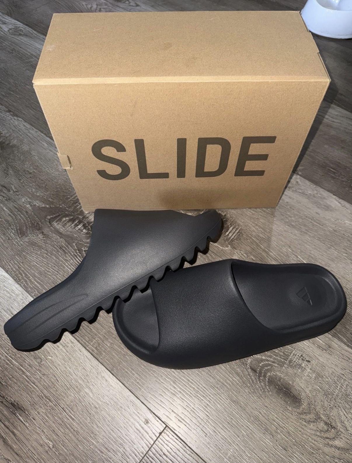 Adidas Yeezys Slides “ONYX”