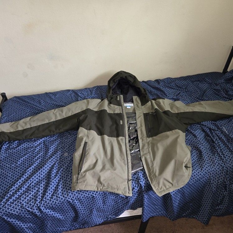 🧥 Columbia Men’s Hiking Parka (XXL) (Loose Fit) – Stay Warm, Look Sharp! 🧥