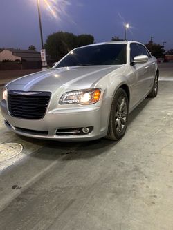 Chrysler 300s año 2014