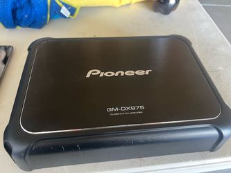Pioneer5 channel amplifier brand new $200 obo