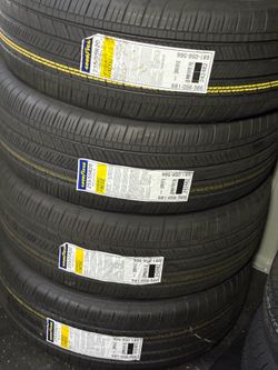 255/55R20 Goodyear Assurance. 4 New tires