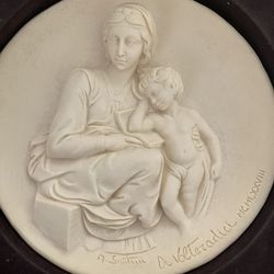 Pensive Madonna : Bradford Exchange : Perfect Condition 