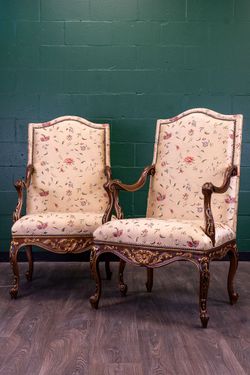 Pair of Large Upholstered Armchairs by Isenhour - Excellent Condition - Delivery Available