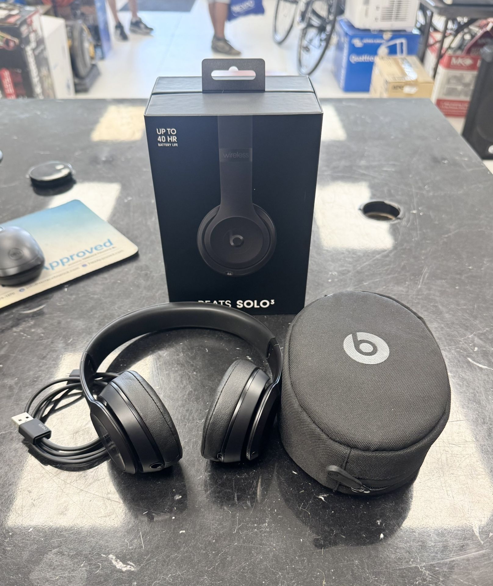 Beats By Dr. A1796 Headphones