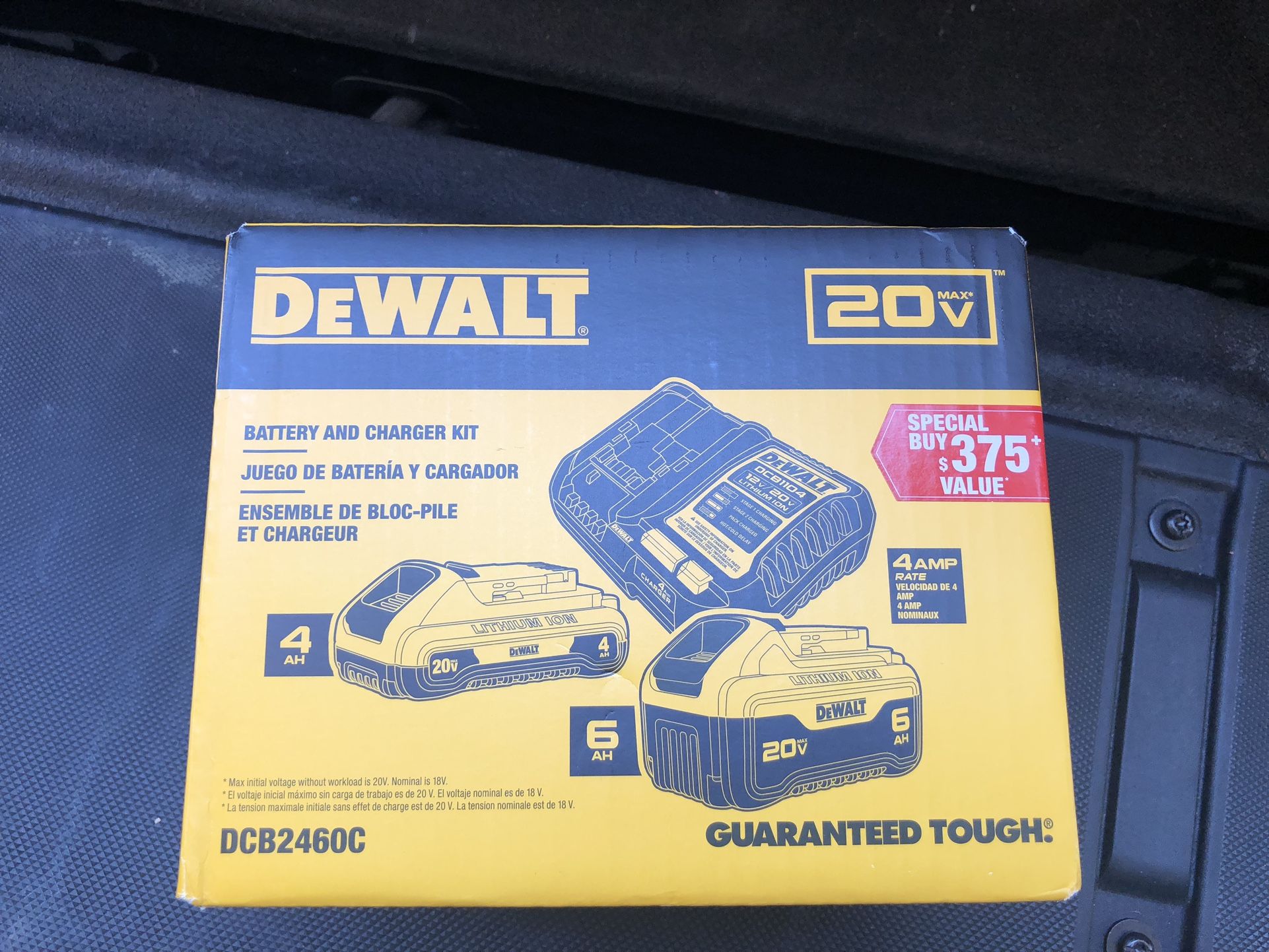 DEWALT 20V MAX Lithium-Ion 6.0Ah and 4.0Ah Battery and Charger Starter Kit