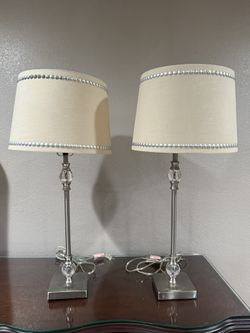 Set Of tall lamps