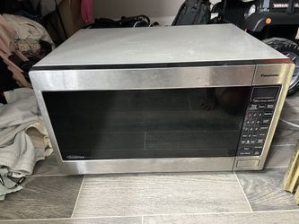 Panasonic Microwave 1250 Watts