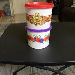 Tupperwa Set2