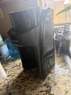 BRAND NEW Baby Brezza Formula Pro Mini – Never Used!