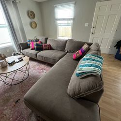 Sectional Sofa 