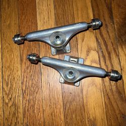 Independent Trucks & Bronson Speed Co. Bearings