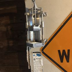 Commercial grade french fry cutter