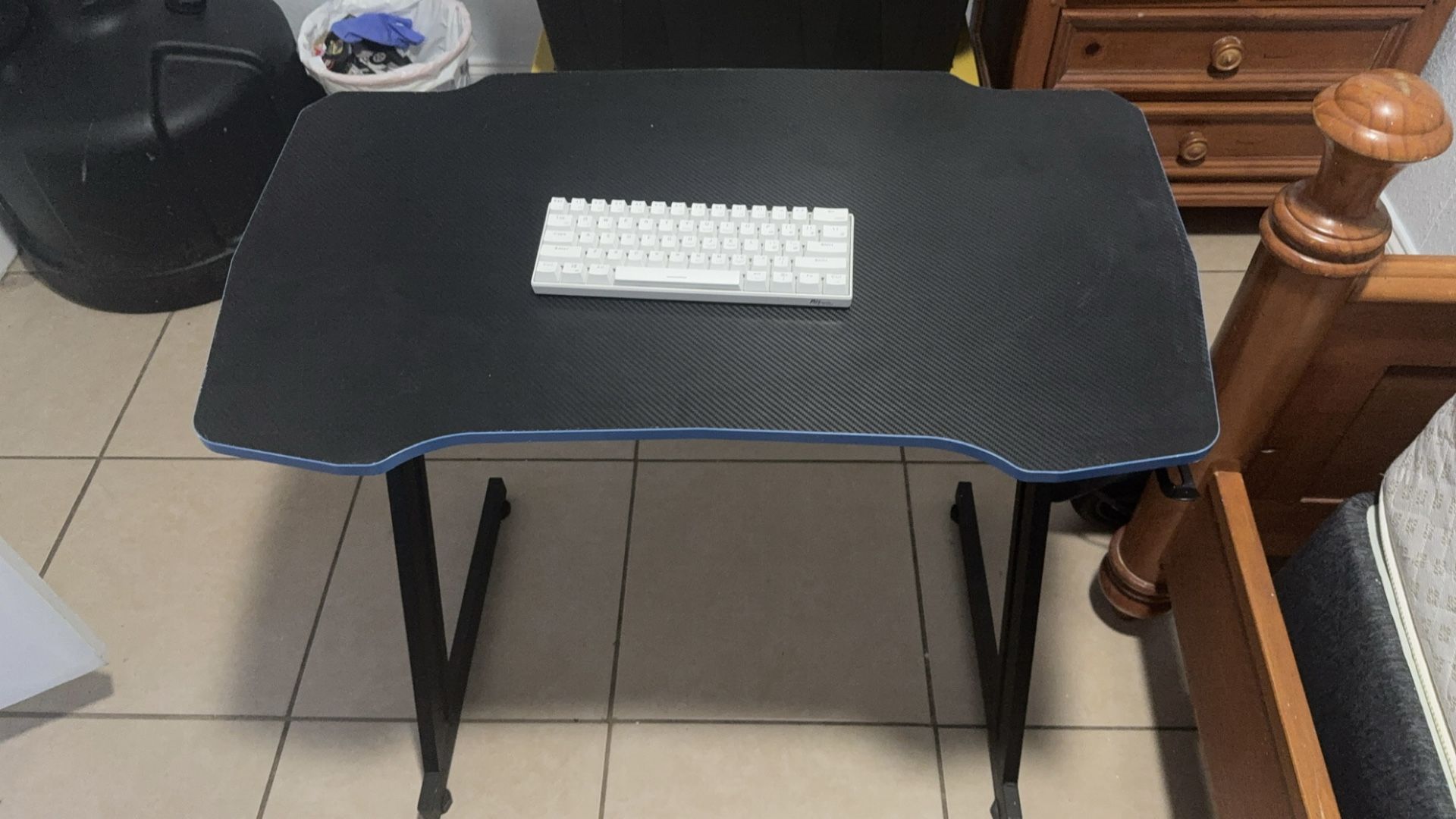 Gaming Desk and Keyboard