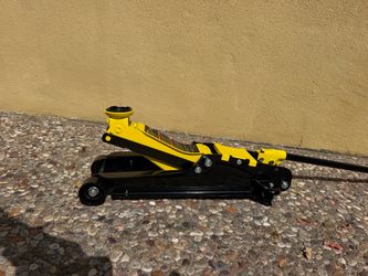 2.5 Ton floor jack