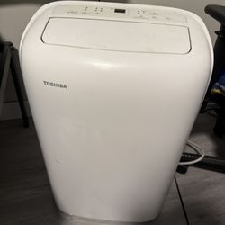 PORTABLE AC TOSHIBA
