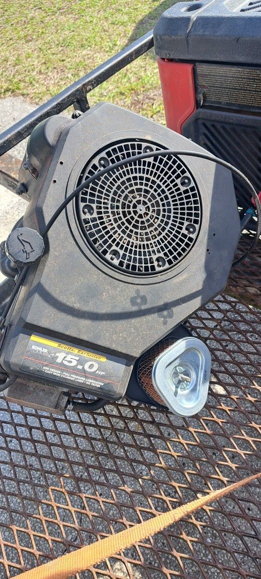 Lawn tractor motor