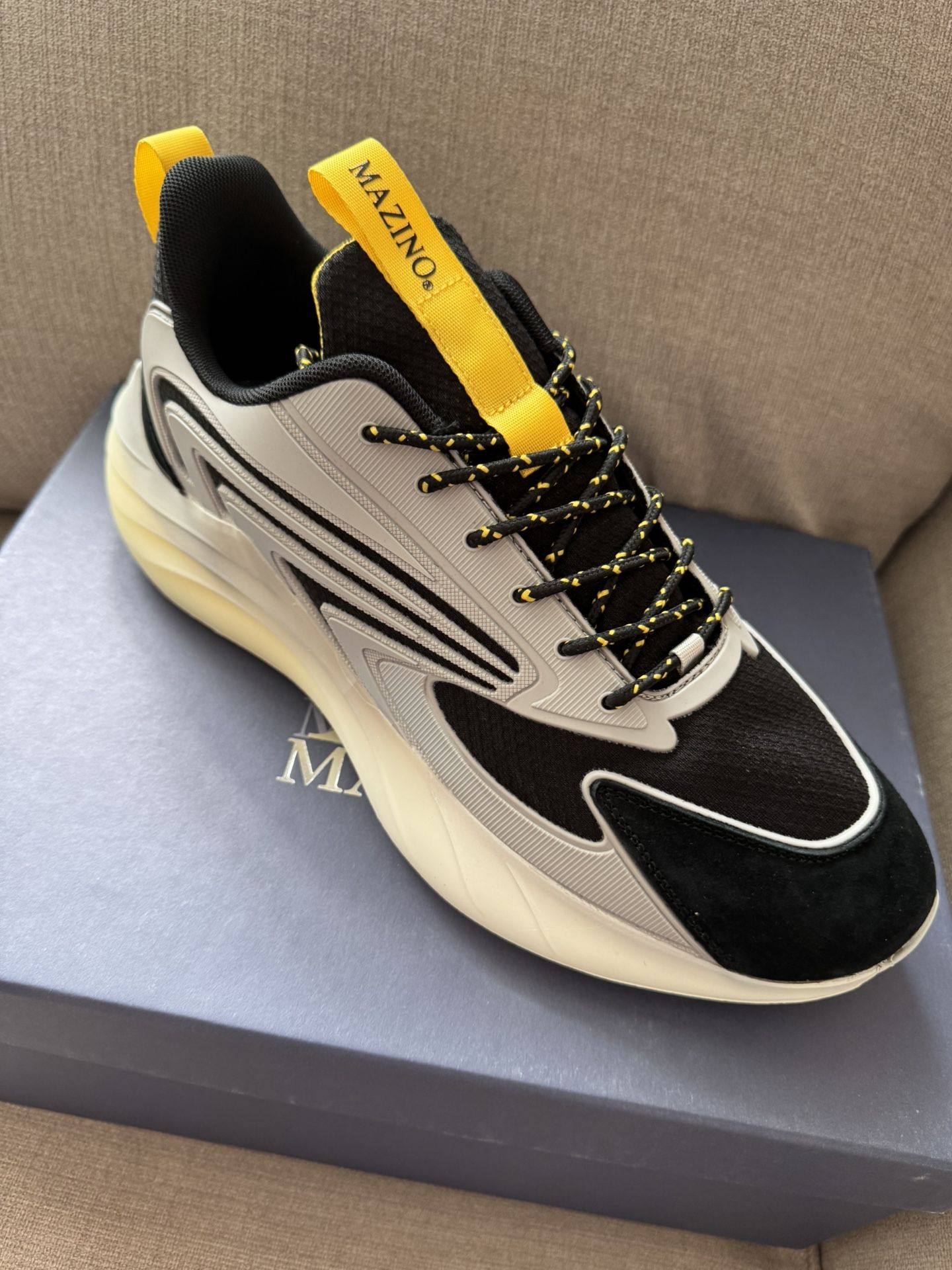 Mazino Krypton 040 Men\'s Size 9 Black/White/Yellow Men\'s Sneakers Brand New Amazon.com | Mazino Mens Sunstone Suede and Mesh Low Top  main image 2