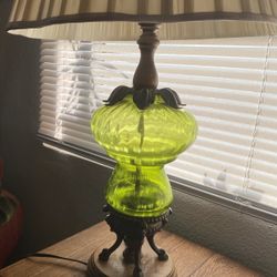 Beautiful ! Vintage 1970’s  mid Century Green Glass Lamp .